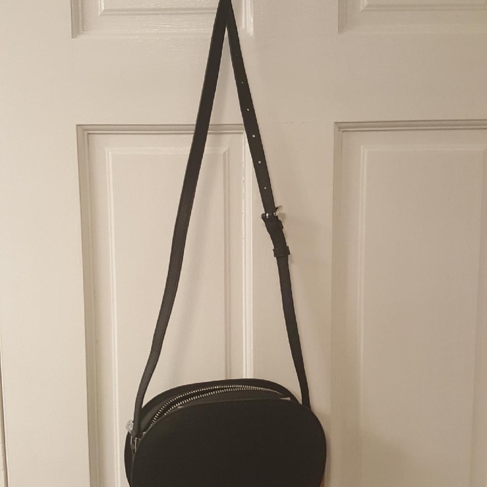 Michael Kors swing bag